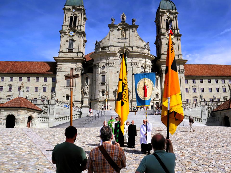 Empfang auf dem Klosterplatz