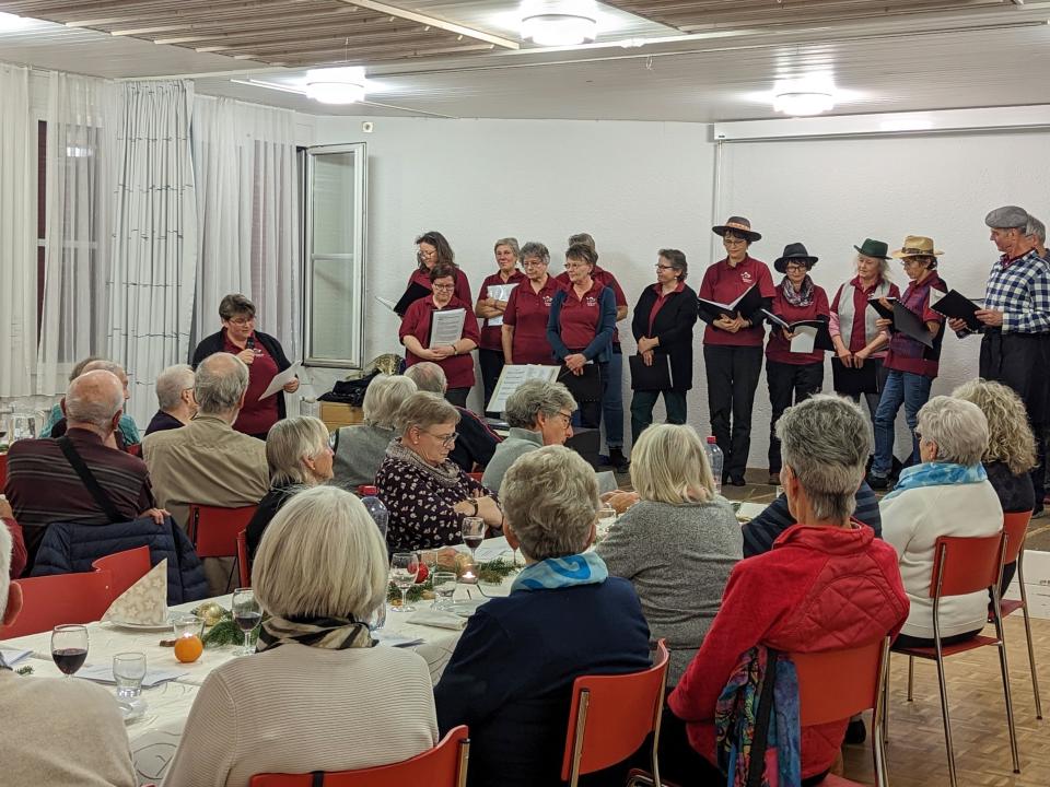 2022.12.07 Adventsfeier mit Singgruppe St. Peter