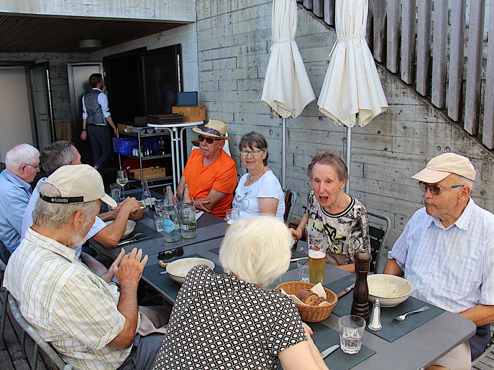 18 ökumenischer Tagesausflug (Kerzenfabrik Hongler)