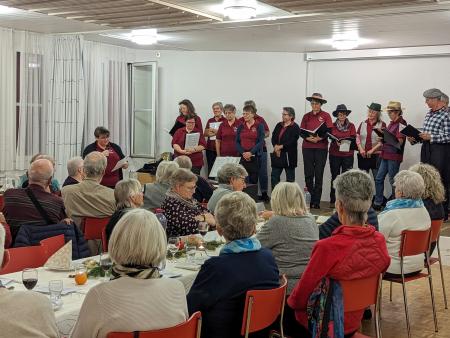 2022.12.07 Adventsfeier mit Singgruppe St. Peter