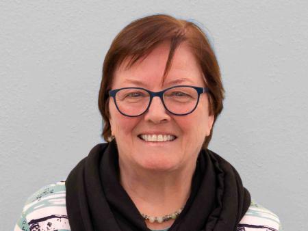 Sonja Hobi, Aktuarin, Chilekafi / Apéro